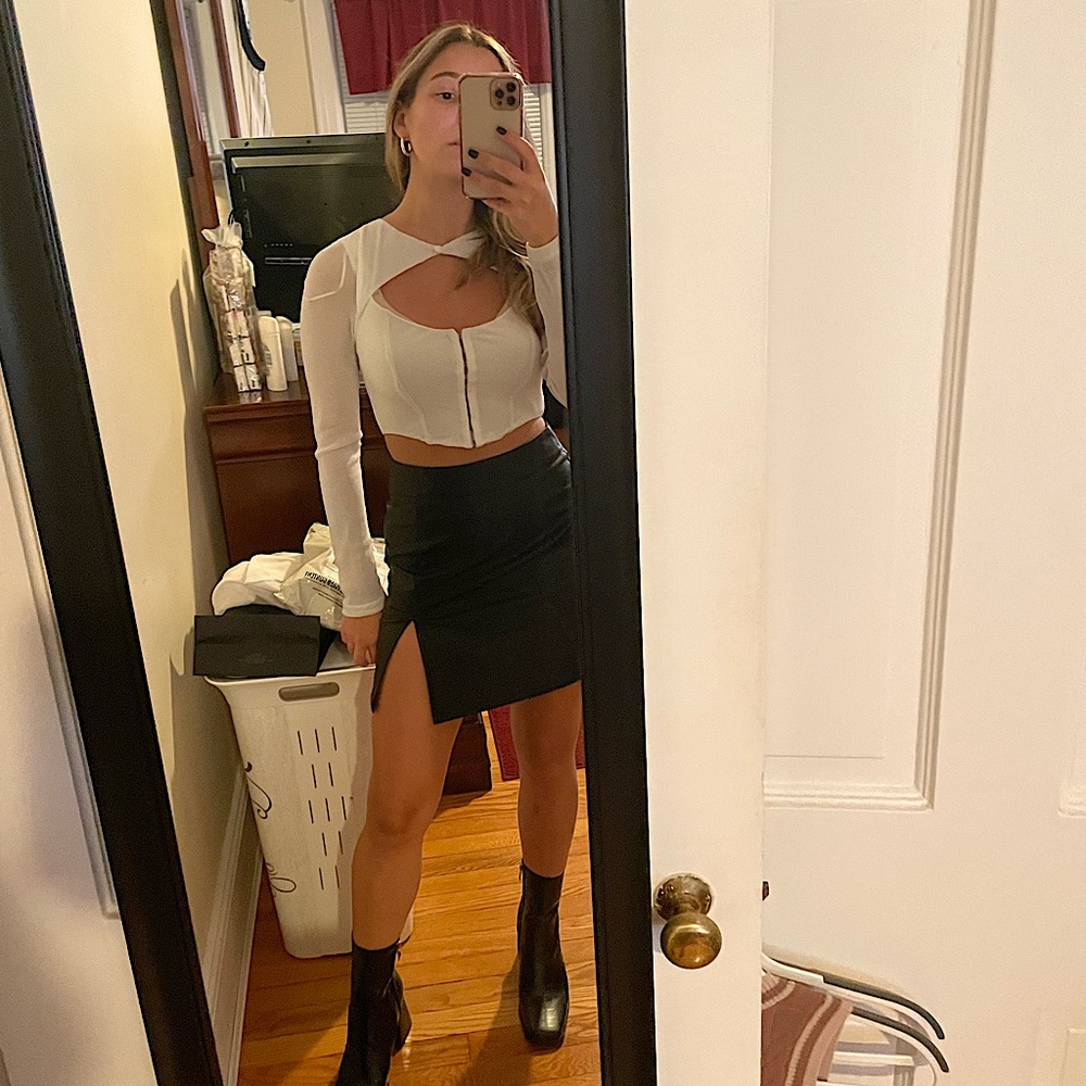 Corset long sleeve crop top